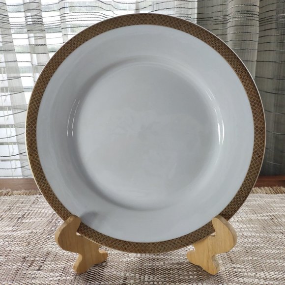 VTG Favolina 6 Gold Gilded Pattern Dinner Plates - Picture 2 of 8